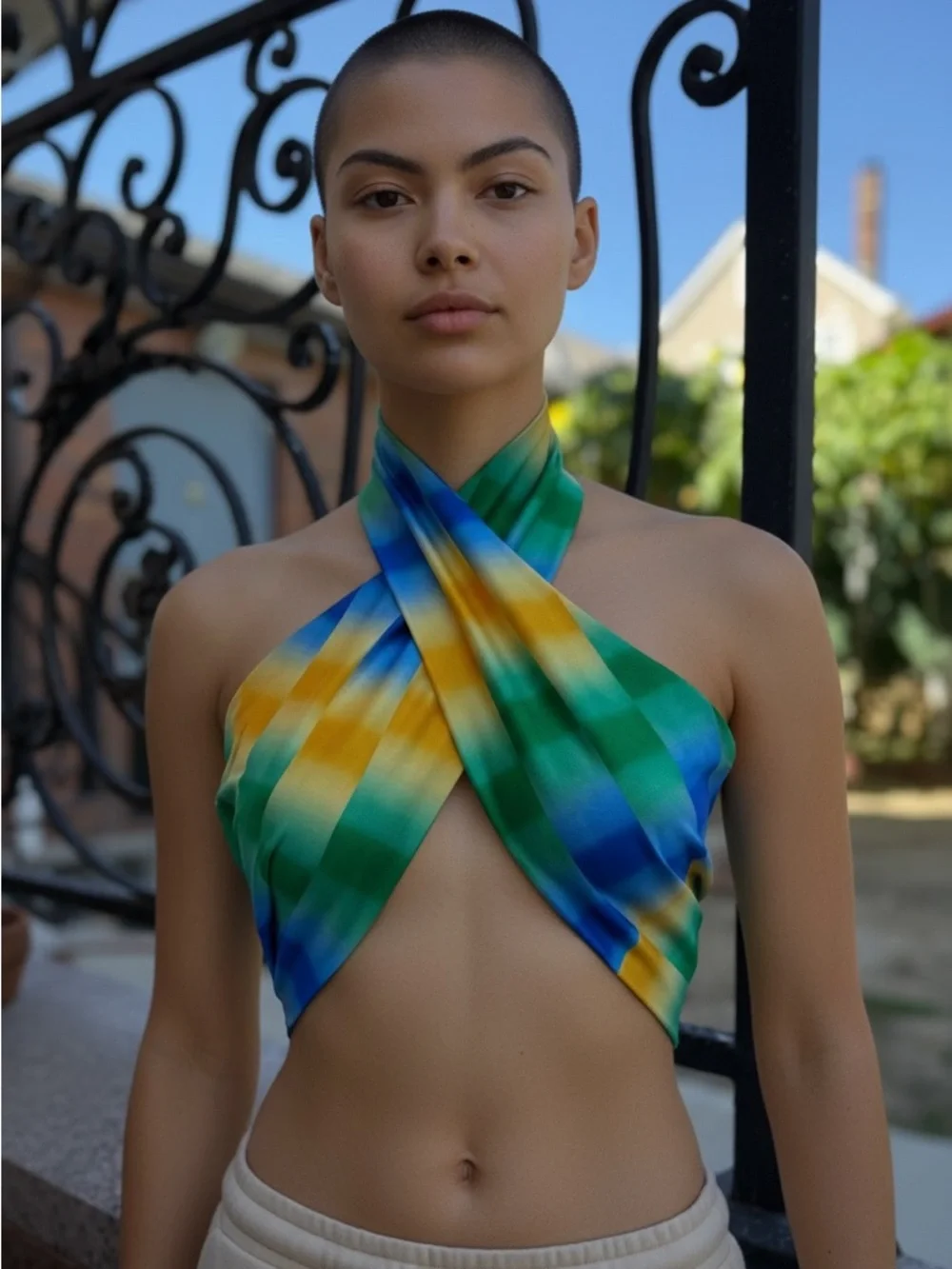 Colorblock Cross Halter Scarf Top - Picture 4 of 8